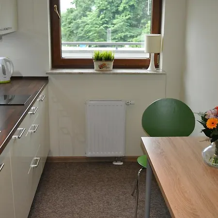 アパート Apartament 15 Min Od Starowki *